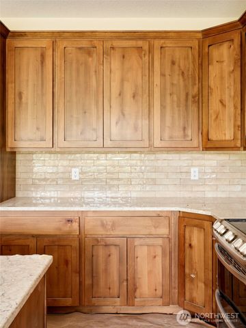 124 ANNABELLE Street, Castle Rock, WA 98611