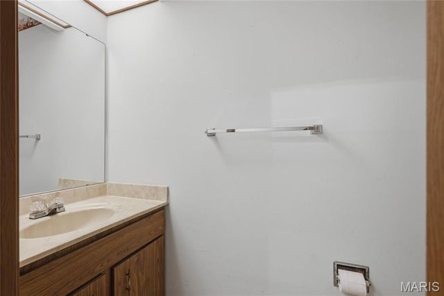 1052 Boggan Place, Hazelwood, MO 63031