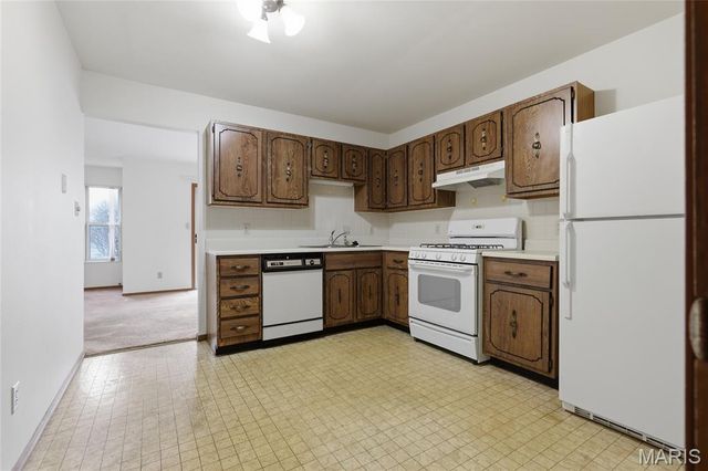 1052 Boggan Place, Hazelwood, MO 63031