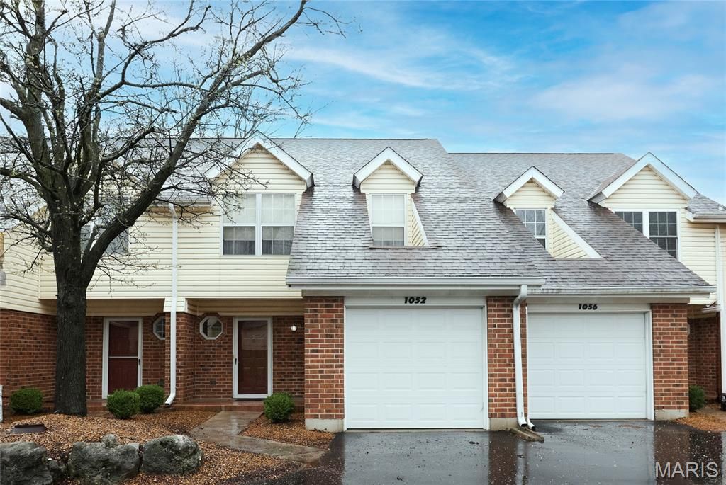 1052 Boggan Place, Hazelwood, MO 63031