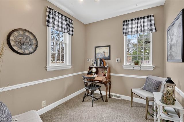 9461 Whalers Cove, Mentor, OH 44060