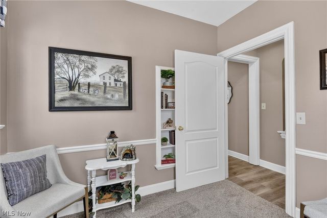 9461 Whalers Cove, Mentor, OH 44060