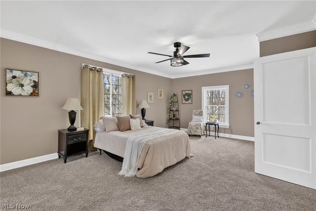 9461 Whalers Cove, Mentor, OH 44060