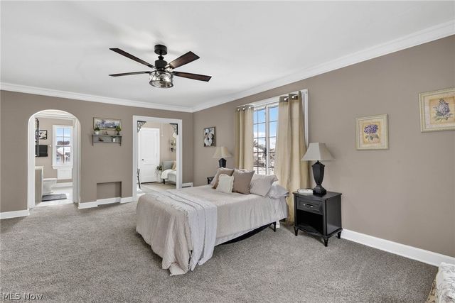 9461 Whalers Cove, Mentor, OH 44060