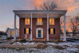 9461 Whalers Cove, Mentor, OH 44060