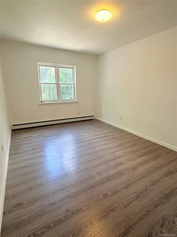59-32 164th Street, Fresh Meadows, NY 11365