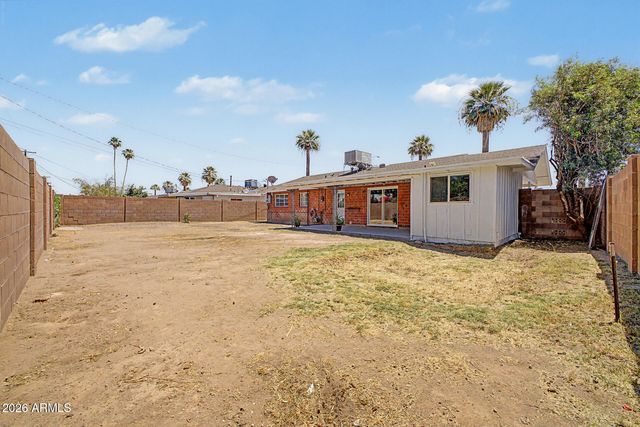3616 W STELLA Lane, Phoenix, AZ 85019