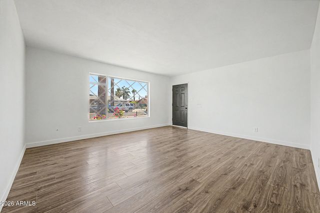 3616 W STELLA Lane, Phoenix, AZ 85019