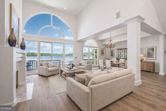 2917 Pointe Drive, Gainesville, GA 30506