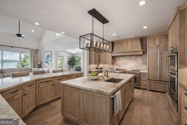 2917 Pointe Drive, Gainesville, GA 30506