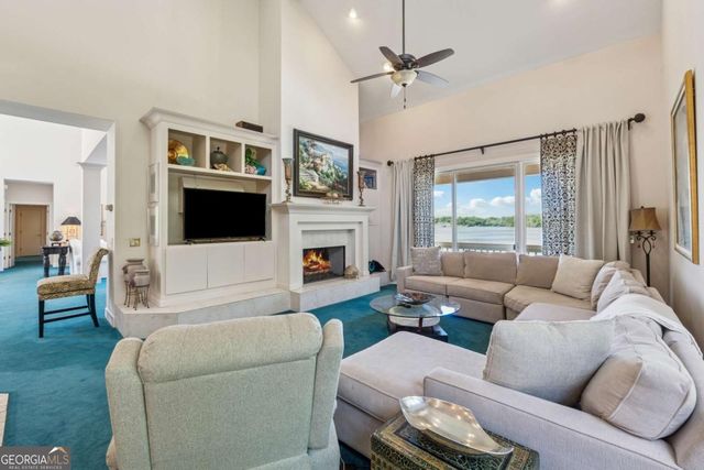 2917 Pointe Drive, Gainesville, GA 30506