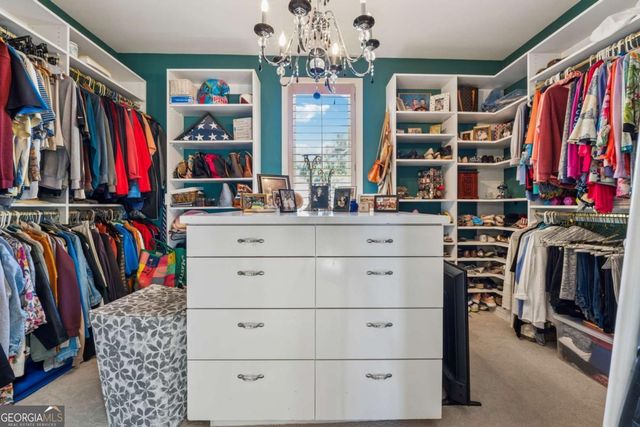 2917 Pointe Drive, Gainesville, GA 30506