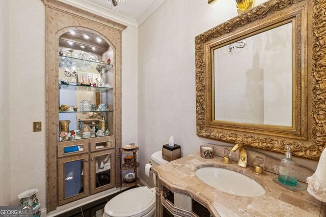 2917 Pointe Drive, Gainesville, GA 30506