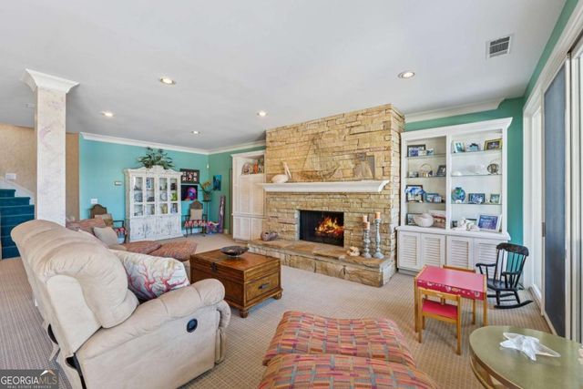 2917 Pointe Drive, Gainesville, GA 30506