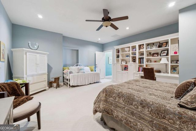 2917 Pointe Drive, Gainesville, GA 30506