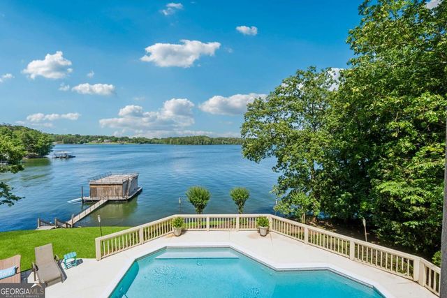 2917 Pointe Drive, Gainesville, GA 30506