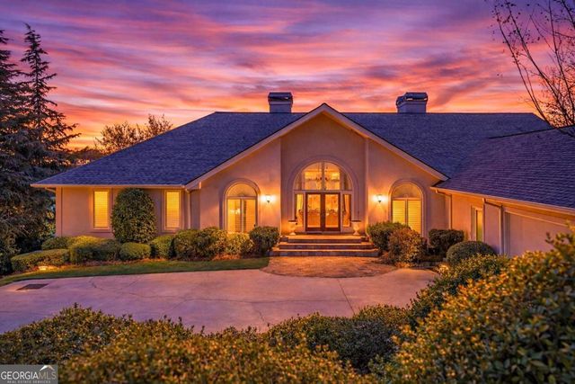 2917 Pointe Drive, Gainesville, GA 30506