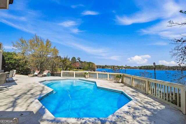 2917 Pointe Drive, Gainesville, GA 30506