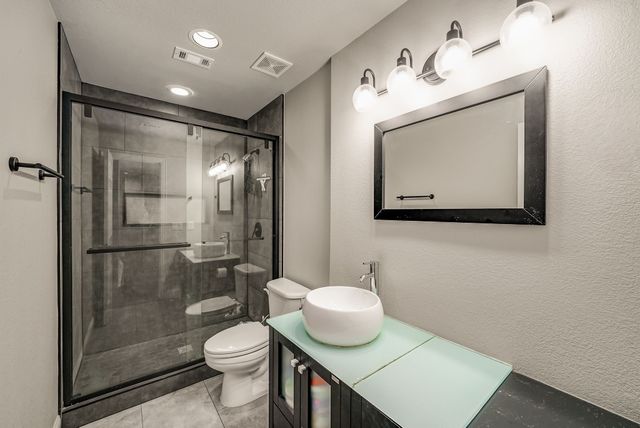 1055 Crystal Lake Drive, Frisco, TX 75036