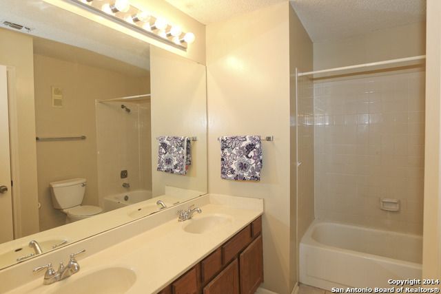4212 Medical Dr Unit 806, San Antonio, TX 78229