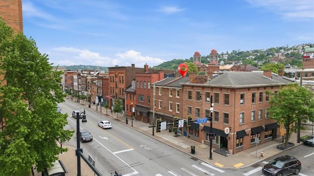 2104 E Carson St, South Side, PA 15203