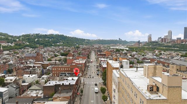 2104 E Carson St, South Side, PA 15203