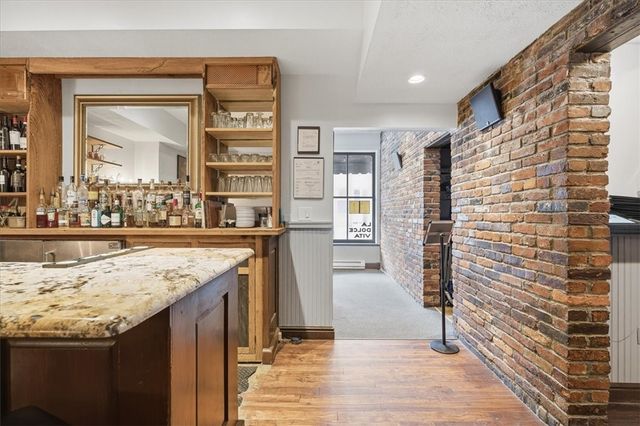 2104 E Carson St, South Side, PA 15203