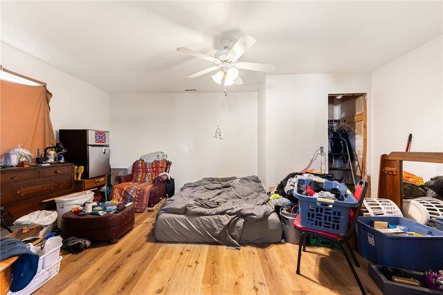 905 S Park Place, Rogers, AR 72758