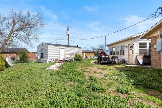 905 S Park Place, Rogers, AR 72758