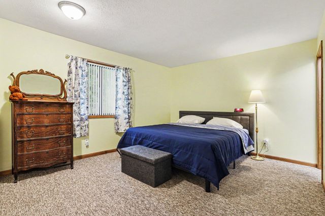 5246 Green Meadow Road Q, Kalamazoo, MI 49009