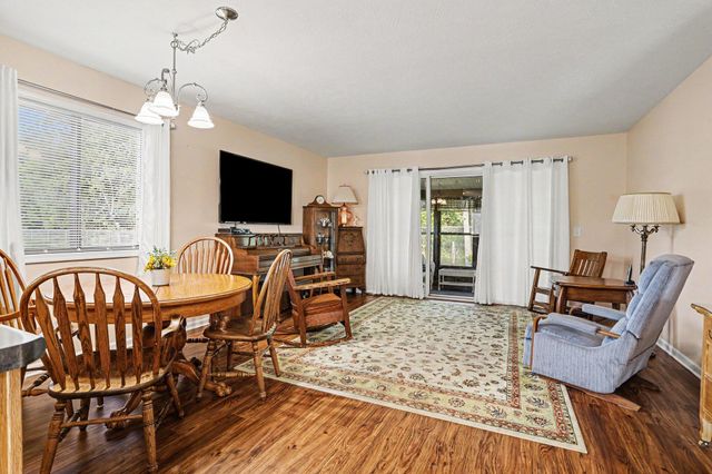 5246 Green Meadow Road Q, Kalamazoo, MI 49009