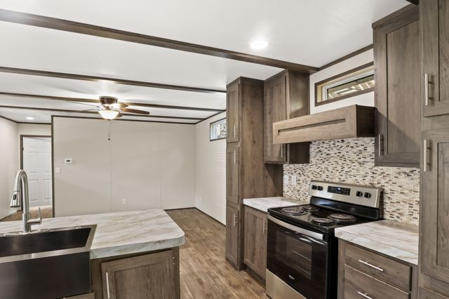 111 Kathy Circle, Mabank, TX 75156