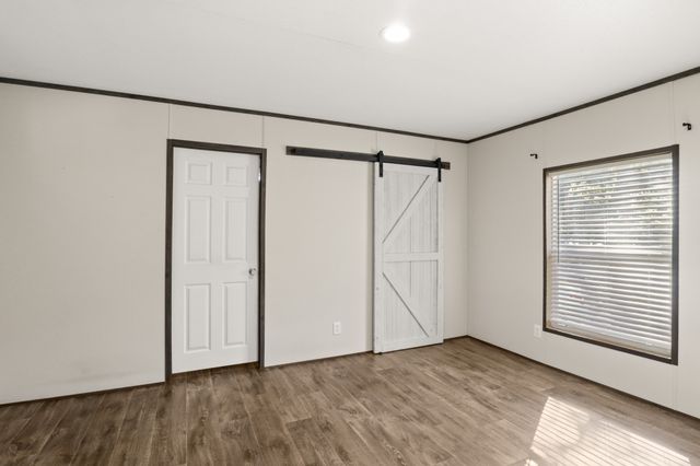 111 Kathy Circle, Mabank, TX 75156