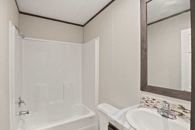 111 Kathy Circle, Mabank, TX 75156