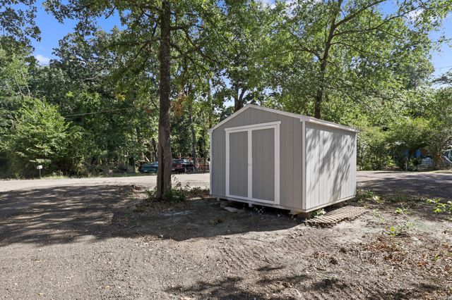 111 Kathy Circle, Mabank, TX 75156