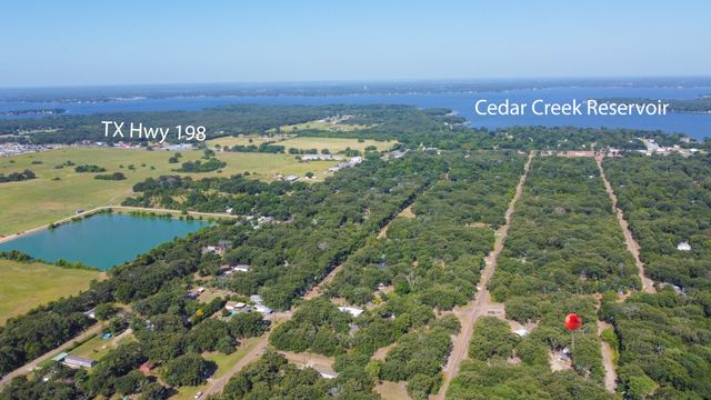 111 Kathy Circle, Mabank, TX 75156