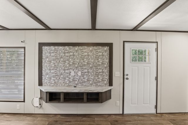 111 Kathy Circle, Mabank, TX 75156