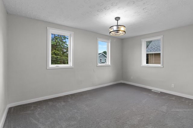 508 E Welch Avenue, Columbus, OH 43207