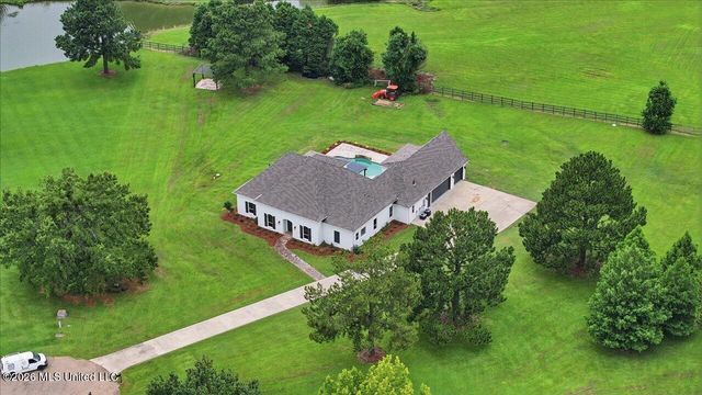 116 Sky Meadow Road, Flora, MS 39071