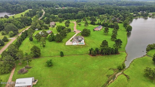 116 Sky Meadow Road, Flora, MS 39071