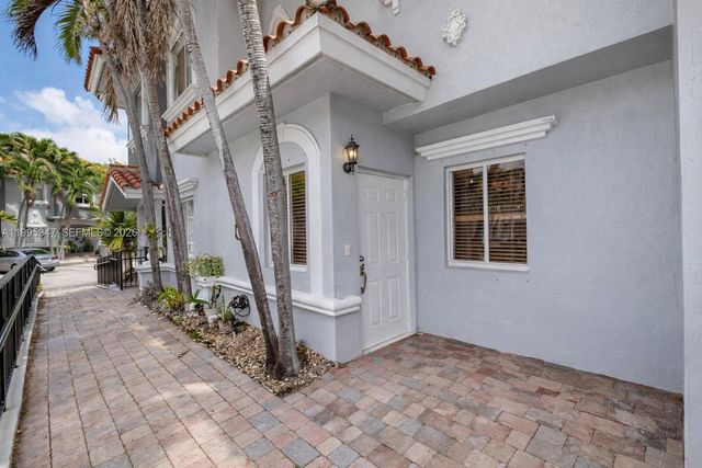 11667 NE 18th Dr 11667, North Miami, FL 33181