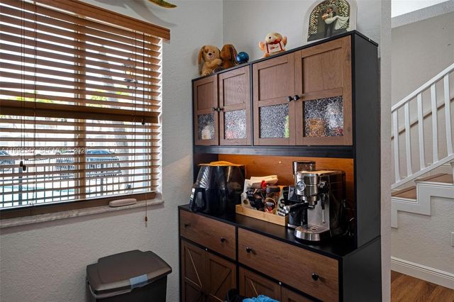 11667 NE 18th Dr 11667, North Miami, FL 33181