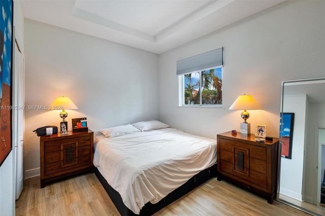 11667 NE 18th Dr 11667, North Miami, FL 33181