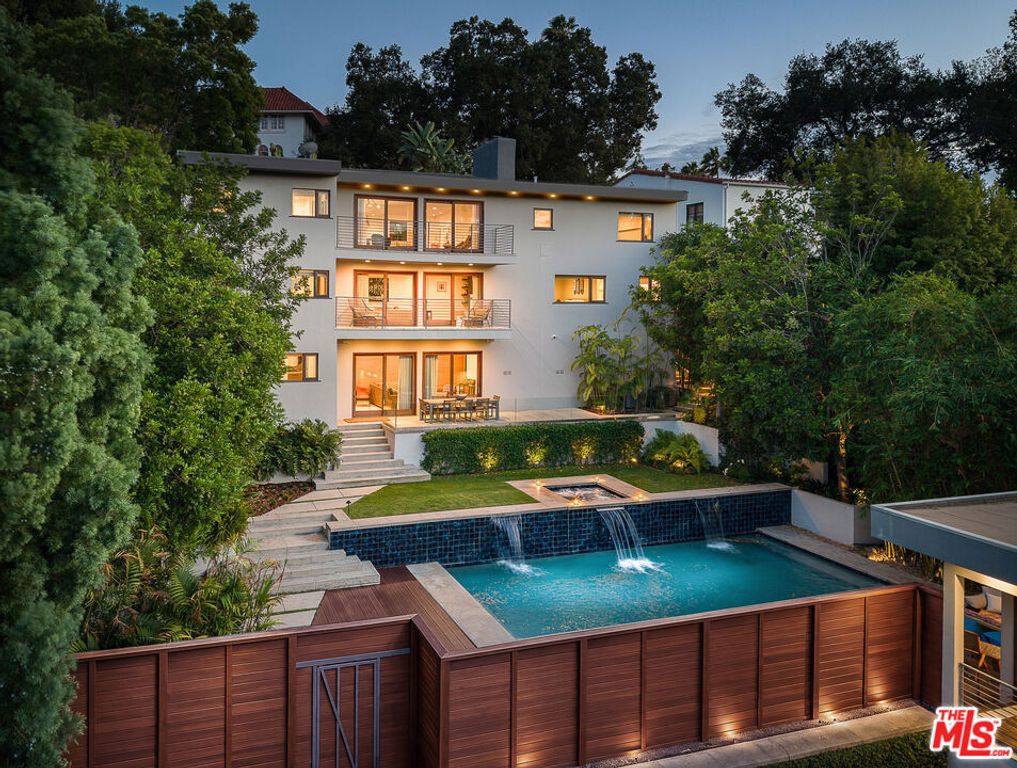2035 De Mille Drive, Los Angeles, CA 90027 — exterior