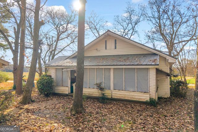 1898 Sandy Cross Road, Royston, GA 30662