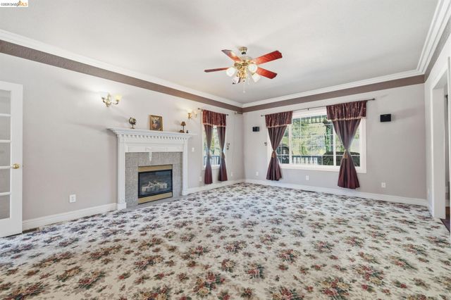 21472 Longeway Rd, Sonora, CA 95370