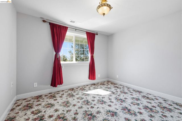 21472 Longeway Rd, Sonora, CA 95370