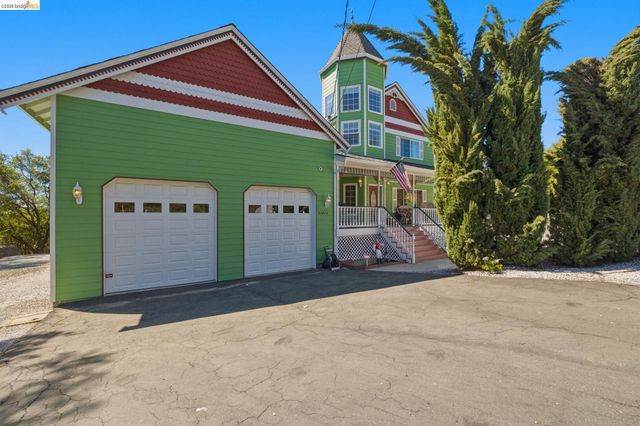 21472 Longeway Rd, Sonora, CA 95370