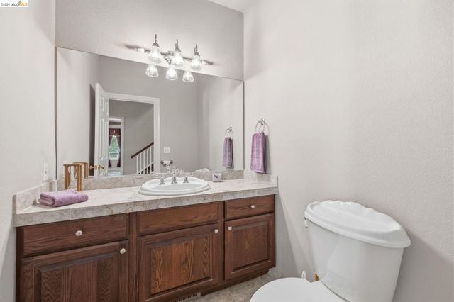 21472 Longeway Rd, Sonora, CA 95370