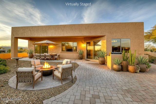 1367 S Madera Reserve Drive, Green Valley, AZ 85614